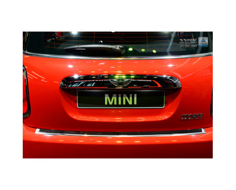 Stainless steel Rear bumper protector 'Deluxe' Mini One / Cooper F56 3-door 3 / 2014- Chrome / Black Carbon, Image 2