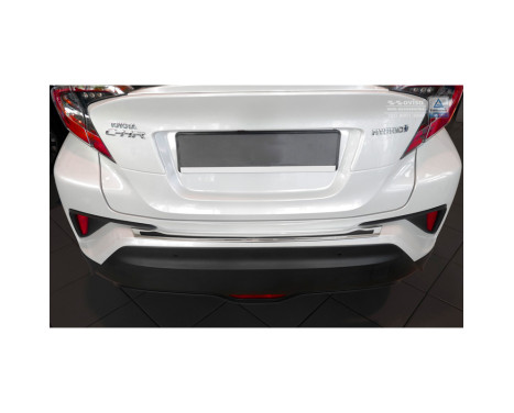 Stainless steel Rear bumper protector 'Deluxe' Toyota C-HR 2016- Chrome / Black Carbon, Image 4