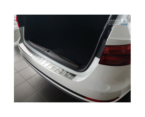 Stainless steel rear bumper protector Audi A4 B9 Avant 2015- 'Ribs', Image 2
