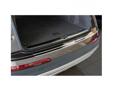 Stainless steel rear bumper protector Audi Q7 2015-