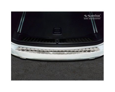 Stainless steel rear bumper protector BMW X3 (G01) 2017- excl. M-package 'Ribs', Image 3