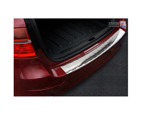 Stainless steel rear bumper protector BMW X6 (E71) 2009-2014 'Ribs', Image 2