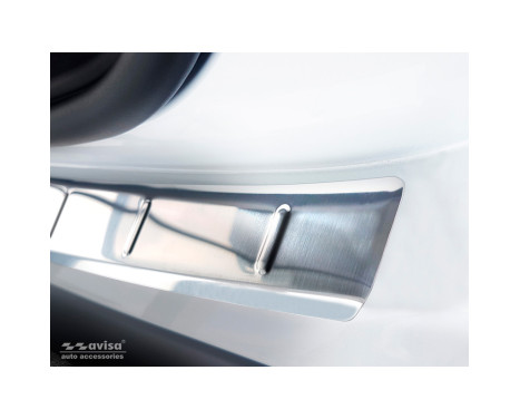 Stainless steel Rear bumper protector Citroën C5 Aircross 2018- 'Ribs', Image 4