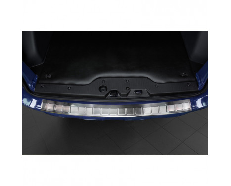 Stainless steel rear bumper protector Dacia Dokker 2012- 'Ribs', Image 2