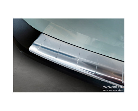 Stainless Steel Rear Bumper Protector Ford Tourneo Courier II / Transit Courier II 2023- 'Ribs', Image 2