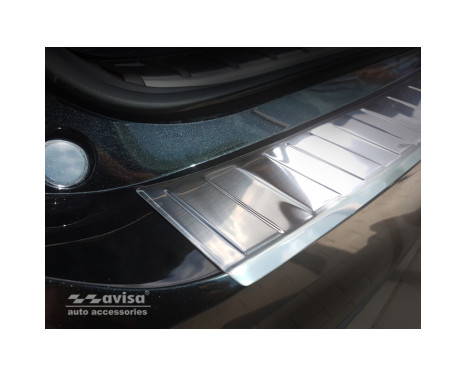Stainless steel rear bumper protector Lexus RX 2015- 'Ribs', Image 2