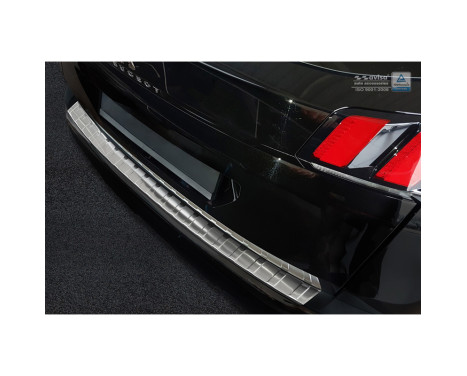 Stainless steel Rear bumper protector Peugeot 3008 II 2016- 'Ribs', Image 2