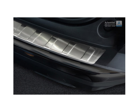 Stainless steel Rear bumper protector Peugeot 3008 II 2016- 'Ribs', Image 3