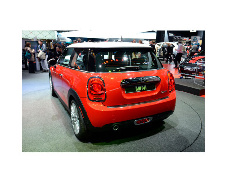 Stainless steel rear bumper protector suitable for 'Deluxe' Mini One/Cooper F56 3-door 3/2014- Black/Red-Black, Image 3