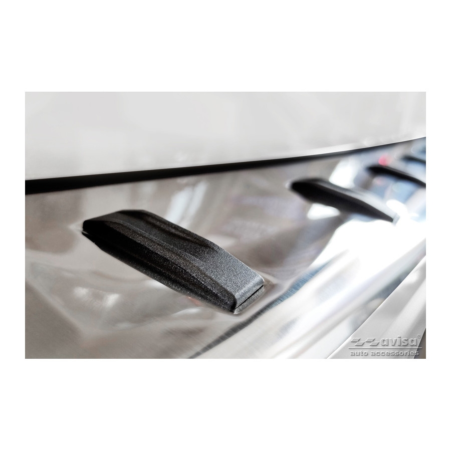 Rear bumper protector Audi A4 Avant (B9) stainless steel - Strong