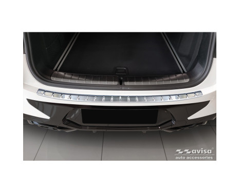 Stainless Steel Rear Bumper Protector suitable for BMW X4 G02 FL 2021 - with M-Package 'Ribs', Image 3