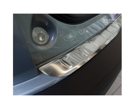 Stainless steel rear bumper protector suitable for Ford Kuga III Titanium/Trend/Cool+Connect 2019- excl. ST-Line, Image 2