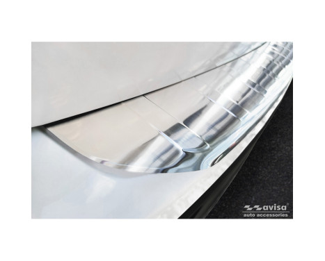 Stainless Steel Rear Bumper Protector suitable for Mercedes GLB (X247) 2019- 'Ribs', Image 4