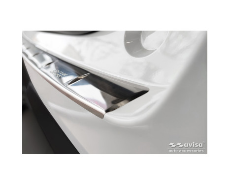 Stainless steel rear bumper protector suitable for MG 4 (EV) 2022- 'British Flag', Image 5