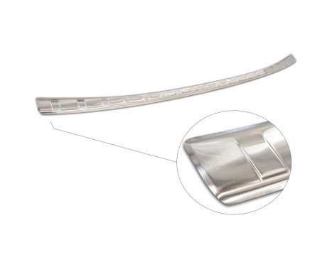 Stainless Steel Rear Bumper Protector suitable for Nissan Qashqai III 2021- 'Ribs', Image 6