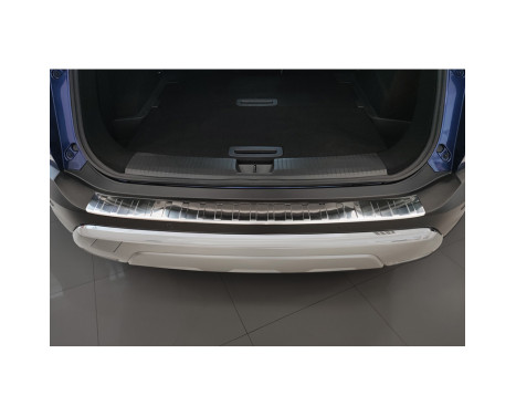 Stainless steel rear bumper protector suitable for Nissan X-Trail IV (T33) 2021- 'Ribs', Image 3