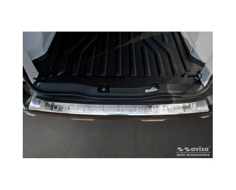 Stainless steel rear bumper protector suitable for Renault Kangoo III Furgon 2021- 'Ribs', Image 2