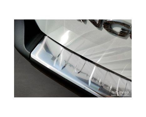 Stainless steel rear bumper protector suitable for Renault Kangoo III Furgon 2021- 'Ribs', Image 4