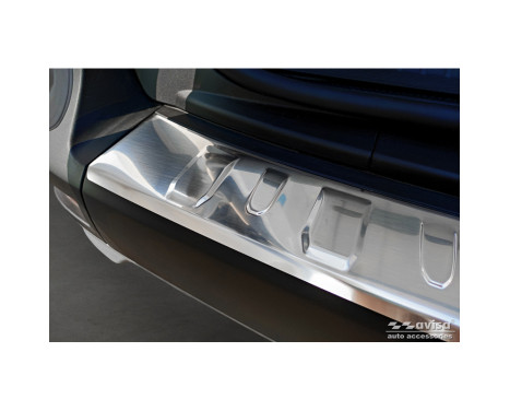 Stainless steel rear bumper protector suitable for Renault Kangoo III Furgon 2021- 'Ribs', Image 5