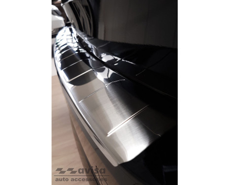 Stainless steel rear bumper protector suitable for Skoda Octavia IV Kombi 2020- 'Ribs', Image 2
