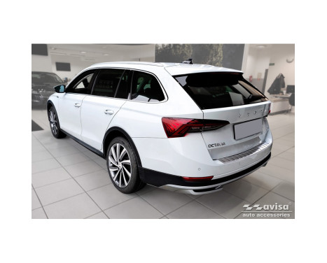 Stainless steel rear bumper protector suitable for Skoda Octavia Scout (NX5) 2020 - 'Ribs', Image 5