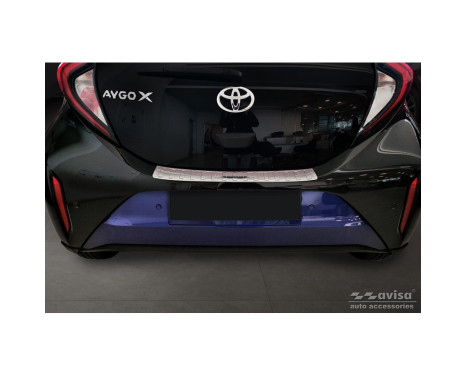 Stainless steel rear bumper protector suitable for Toyota Aygo X 2022- 'Ribs', Image 2