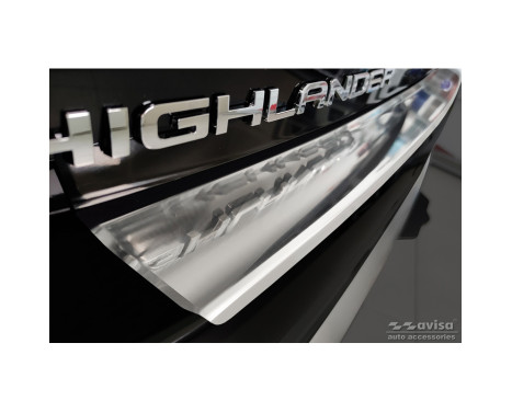 Stainless Steel Rear Bumper Protector suitable for Toyota Highlander (XU70) 2020- 'Hybrid', Image 4