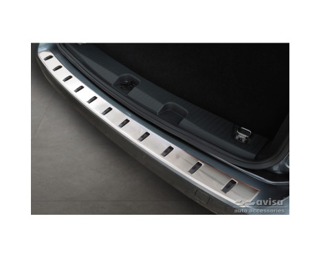 Stainless steel rear bumper protector suitable for Volkswagen Caddy V Cargo & Combi 2020- 'STRONG EDITION', Image 3