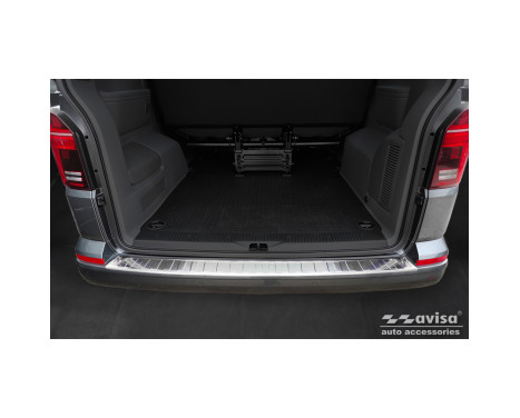 Stainless steel rear bumper protector suitable for Volkswagen Caravelle T6 2015- & FL 2019- (with tailgate) 'Ri, Image 2