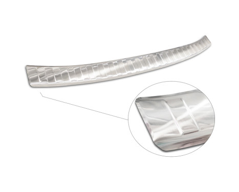 Stainless steel rear bumper protector suitable for Volkswagen Golf VIII Variant 2020- 'Ribs', Image 5