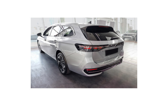 Stainless steel rear bumper protector suitable for Volkswagen Passat Variant (CJ5) 2023- 'Ribs', Image 5