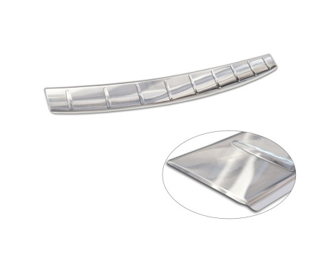 Stainless steel rear bumper protector suitable for Volkswagen Passat Variant (CJ5) 2023- 'Ribs', Image 6