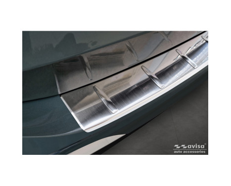 Stainless steel rear bumper protector suitable for Volkswagen Tiguan (CT1) 2024- 'Ribs', Image 3