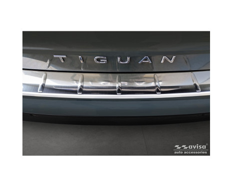 Stainless steel rear bumper protector suitable for Volkswagen Tiguan (CT1) 2024- 'Ribs', Image 5
