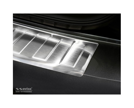 Stainless steel Rear bumper protector Volkswagen Caddy 2004-2015 & 2015- 'Ribs', Image 2