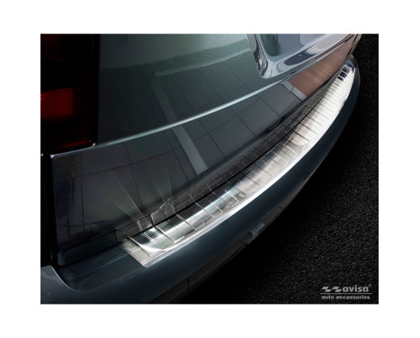 Stainless steel Rear bumper protector Volkswagen Caddy 2004-2015 & 2015- 'Ribs', Image 3