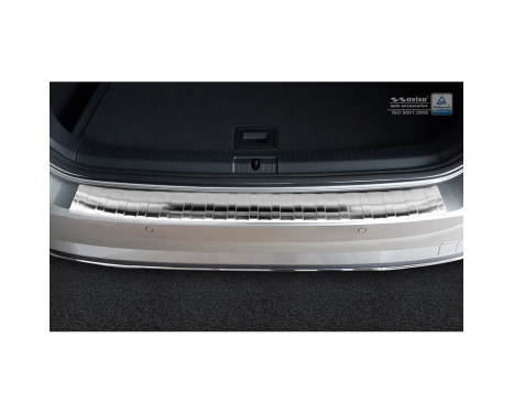 Stainless steel Rear bumper protector Volkswagen Golf VII Variant Facelift 2017- 'Ribs', Image 3