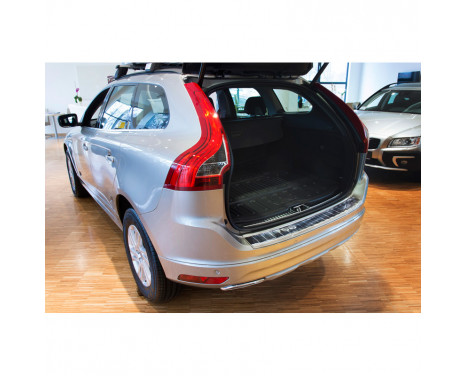 Stainless steel rear bumper protector Volvo XC60 2013- 'Ribs', Image 5