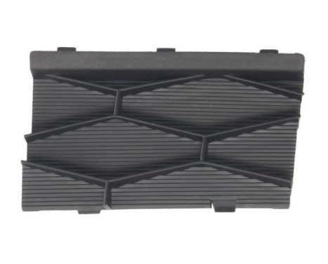 Bumper cover, tow bar