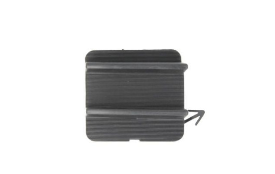 Bumper cover, tow bar