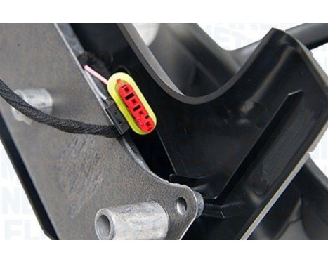 Outside mirror, cabin, Image 3