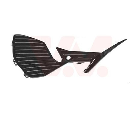 FRONT BUMPER TRIM R.