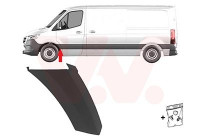 MOLDING LEFT FRONT FENDER