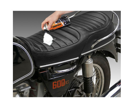 Foliatec Seat & Leather Color Spray - Foam Cleaner, Image 2