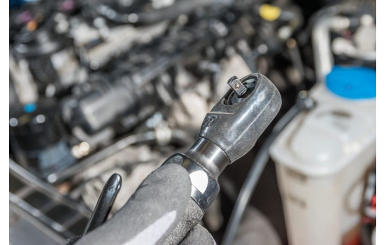Ratchet wrench (compressed air)