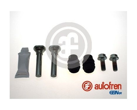 Guide sleeve set, brake caliper