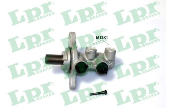 Master brake cylinder