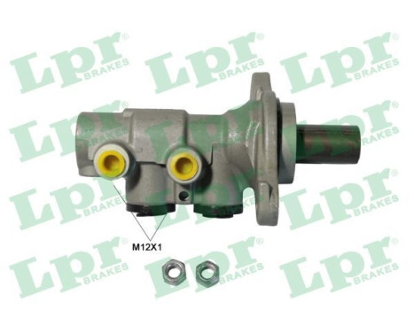 Master brake cylinder