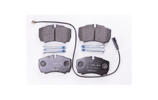 Brake Pad Set, disc brake 8DB 355 005-421 Hella