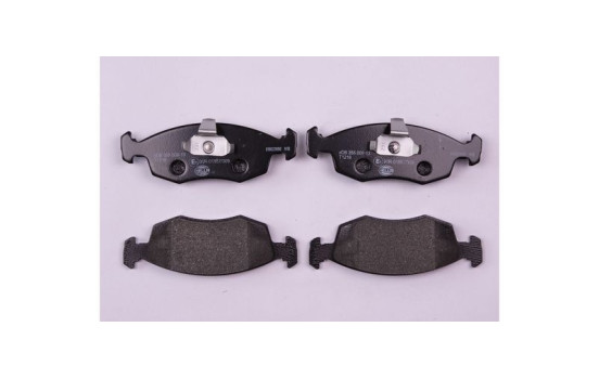 Brake Pad Set, disc brake 8DB 355 009-131 Hella